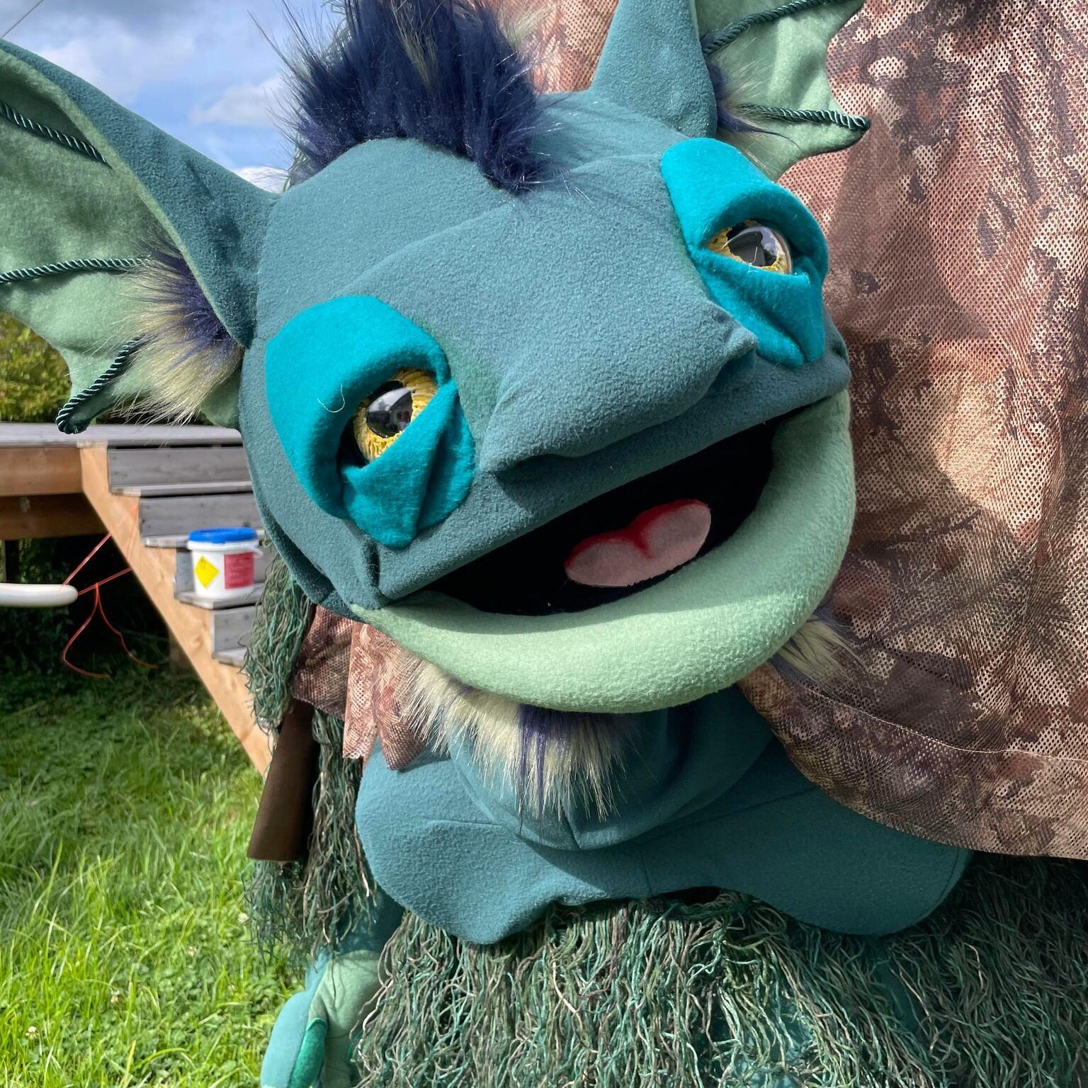 Boots-the-troll